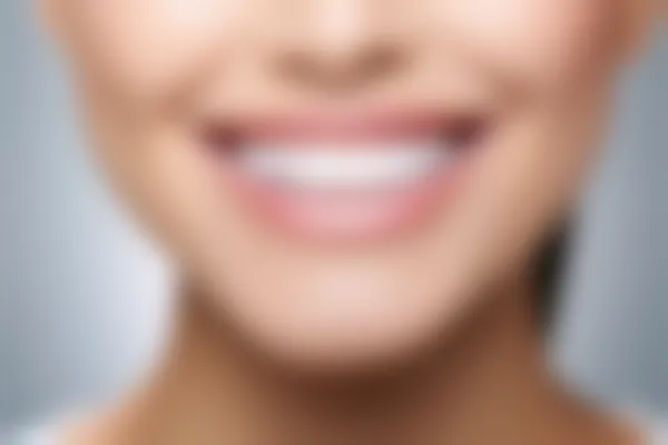 为什么补牙在每年的特定时间会出现掉落现象？探讨补牙材料的耐久性与维护方法。