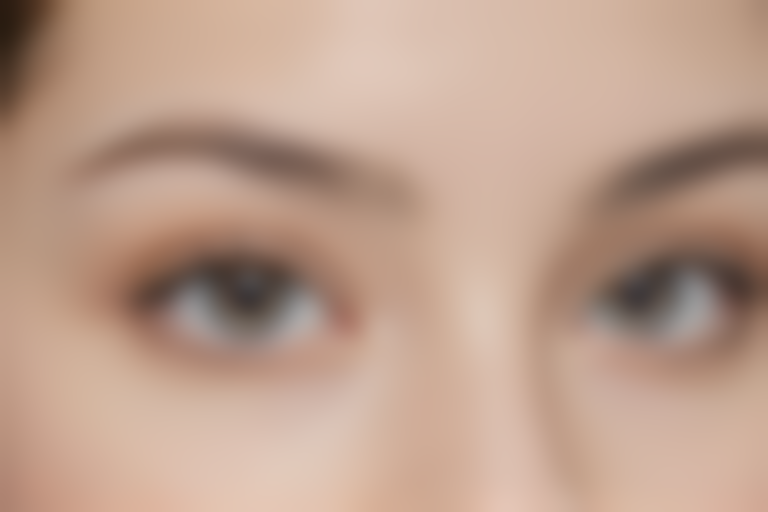 济南利维亚医疗美容诊所纹眉价格一览：原价800元起，现优惠仅需600元起，限时促销，欢迎前来体验！