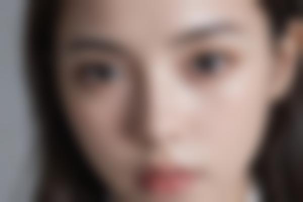 李强