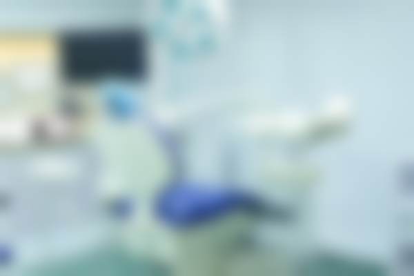 长春南关现代口腔门诊部收费价格表