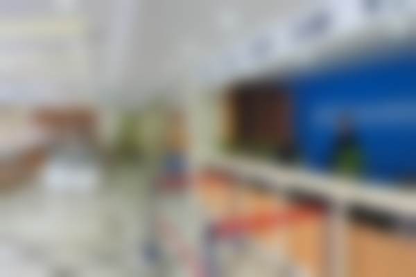 鞍山爱尔眼科医院前台