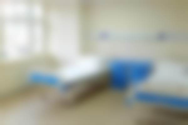 鞍山爱尔眼科医院病床