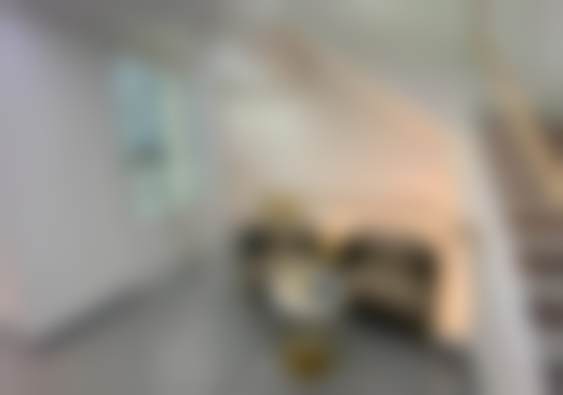 郑州普瑞眼科医院候诊区