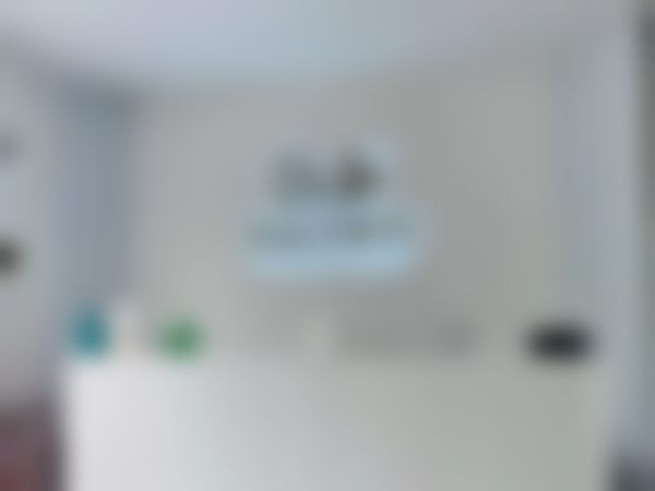广州康晶眼科门诊部地理位置便于到院。