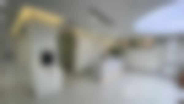 禹州微笑口腔门诊部地理位置便于到院。