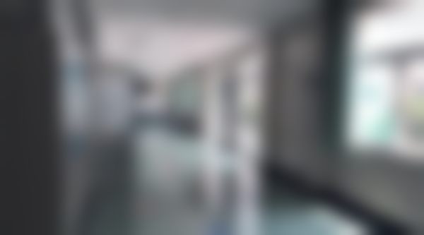 淄博市第一医院眼科医生团队经验稳定。