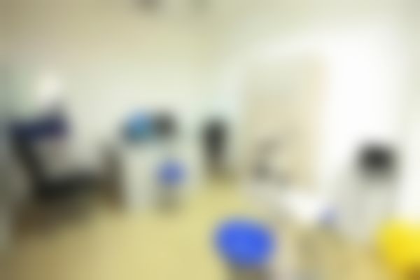 保定鹰华眼科医院的乘车路线