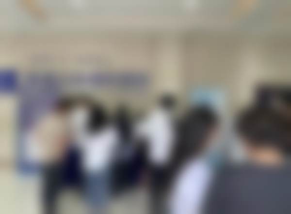 昭通艾维眼科医院
