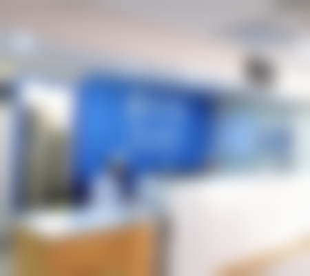 医院优势:正规资质与精良设备
