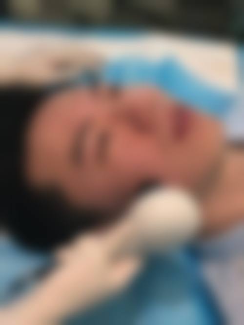 三、设备环境介绍:国内外精良设备,层流手术室标准